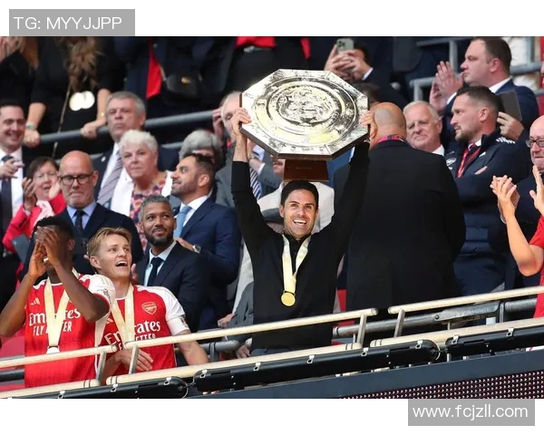 曼联与曼城激战联赛杯巅峰对决谁能书写新的辉煌历史